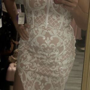 Elegant White Lace Dress